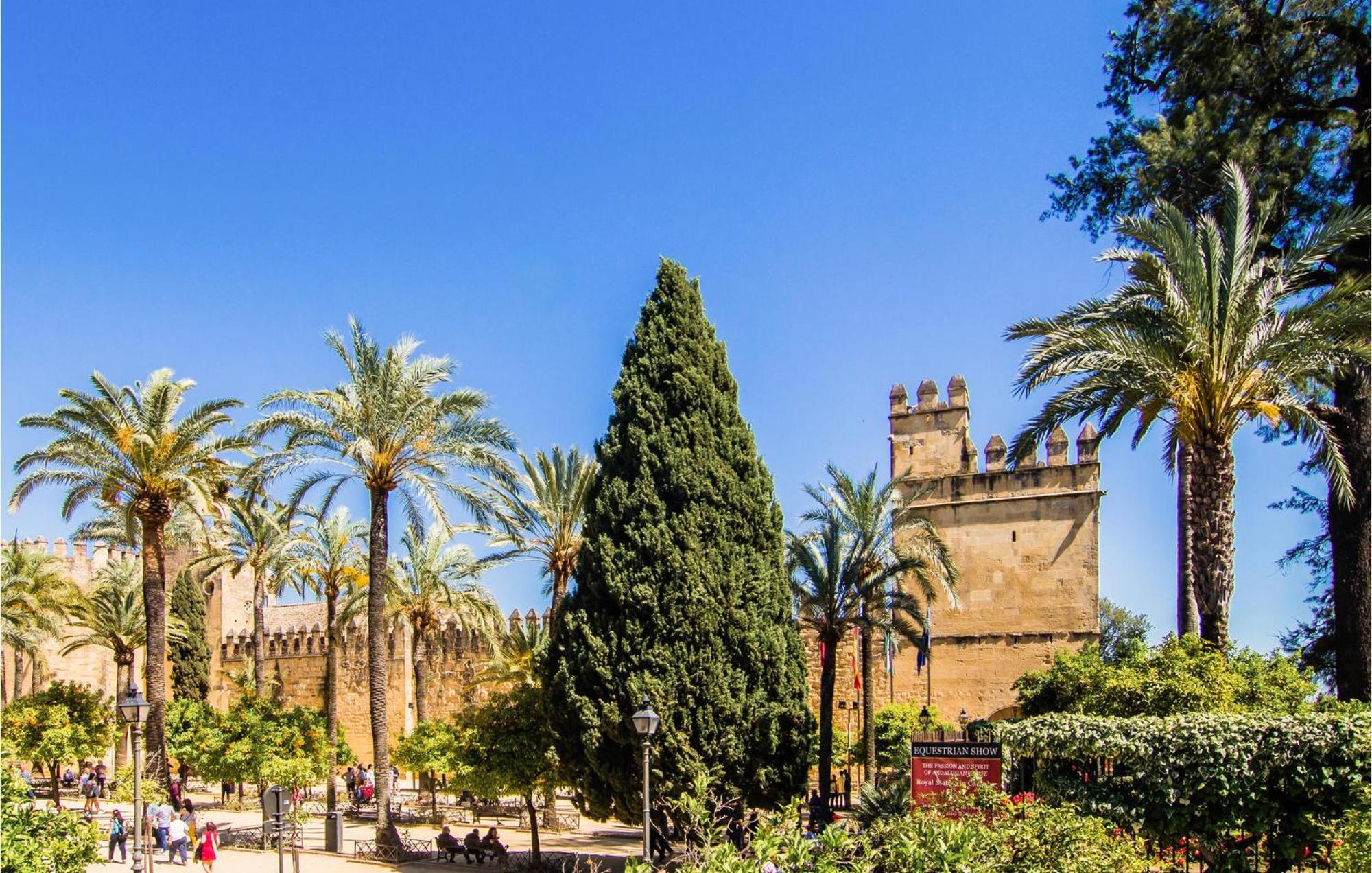 Lovely Apartment In Cordoba With Kitchen Luaran gambar